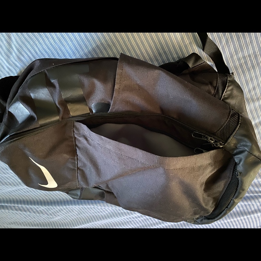 Nike Backpack - Picture 9 of 9